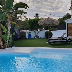Mas Blanc Сasa de vacaciones Calafell